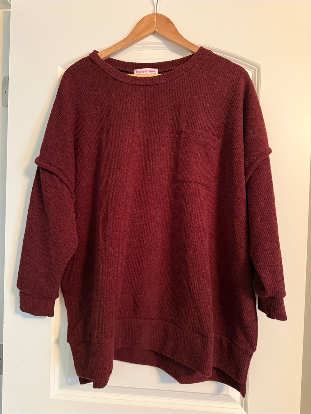 Women's Oversized Scoop-Neck Sweater with Pocket - Burgundy
